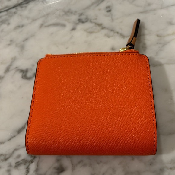 Tory Burch Robinson Color-Block Mini Wallet - Picture 3 of 4